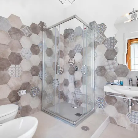 Torna A Surriento Couette-café